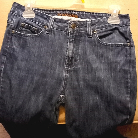 Saint John's Bay SJB Boot Cut Size 4 Long Dark Wash Jeans Fall Winter Wa… - Picture 9 of 12